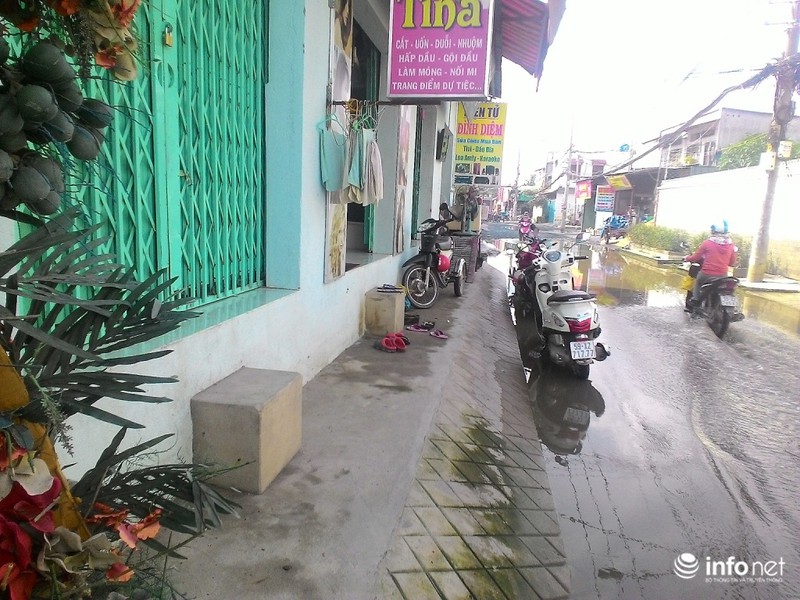 Những con đường không mưa vẫn ngập giữa Sài Gòn - ảnh 6