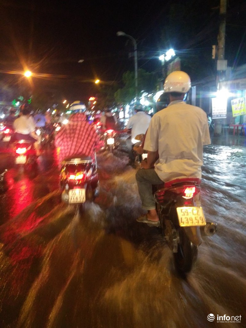 TP.HCM lại ngập