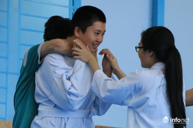 Lớp học võ miễn phí cho bạn trẻ khuyết tật và tự kỷ ở Sài Gòn - ảnh 5