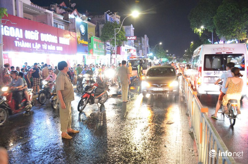Va chạm với xe khách trong mưa lớn, 1 học sinh tử vong - ảnh 2