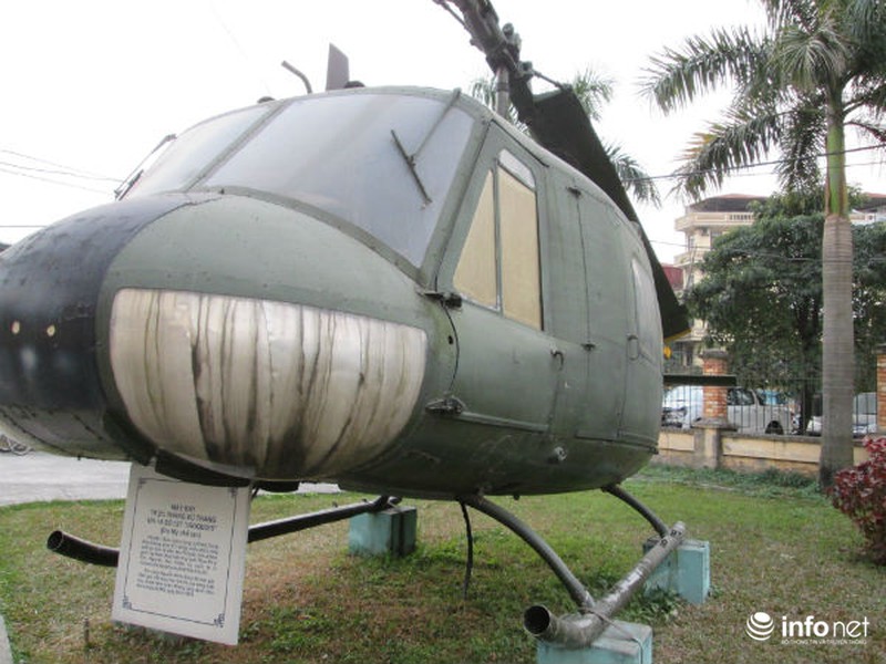 Cận cảnh trực thăng huyền thoại UH-1 của Mỹ tại Việt Nam - ảnh 3