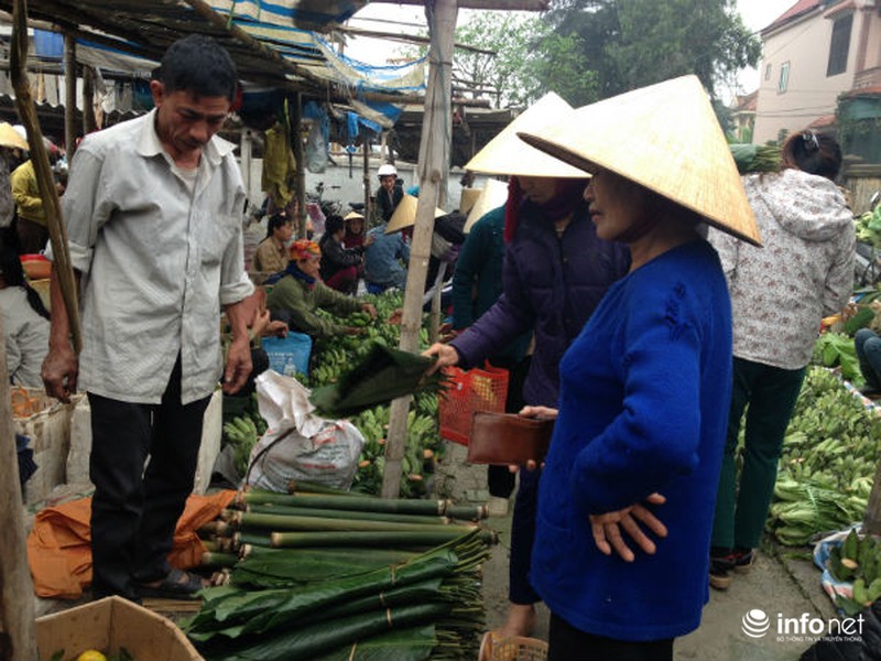 Rộn ràng phiên chợ quê ngày Tết - ảnh 1