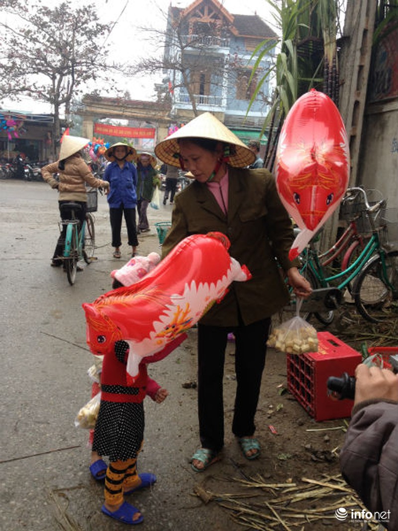 Rộn ràng phiên chợ quê ngày Tết - ảnh 12