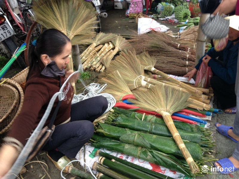 Rộn ràng phiên chợ quê ngày Tết - ảnh 3