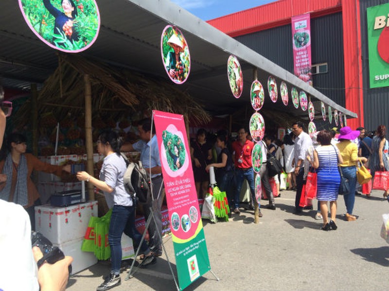 Vải thiều Lục Ngạn chính hiệu đã có mặt tại Hà Nội - ảnh 4