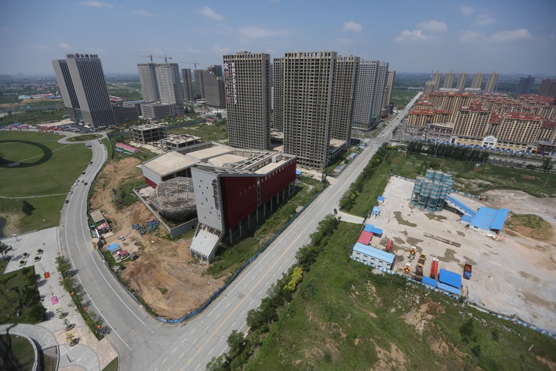 Ảnh: Vết rạn suy thoái hằn lên đời sống Trung Quốc ra sao? - ảnh 6