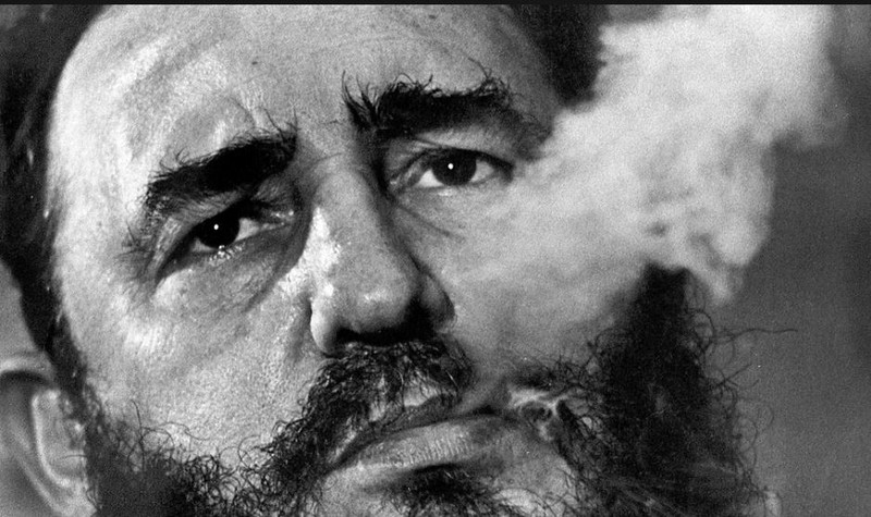 Cuộc đời cựu Chủ tịch Cuba Fidel Castro qua ảnh - ảnh 7