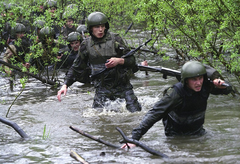 Cận cảnh Spetsnaz - lực lượng ưu tú nhất của quân đội Nga - ảnh 19