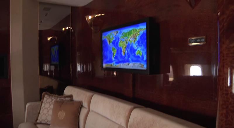 Khám phá phi cơ riêng trị giá 100 triệu USD của Donald Trump - ảnh 13