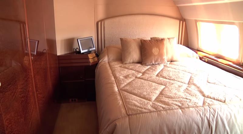 Khám phá phi cơ riêng trị giá 100 triệu USD của Donald Trump - ảnh 7