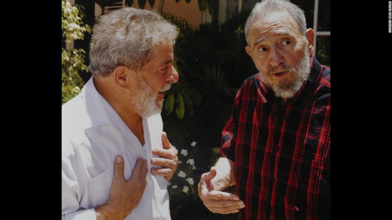 Hình ảnh cuối đời của cố Chủ tịch Fidel Castro qua ống kính con trai - ảnh 6