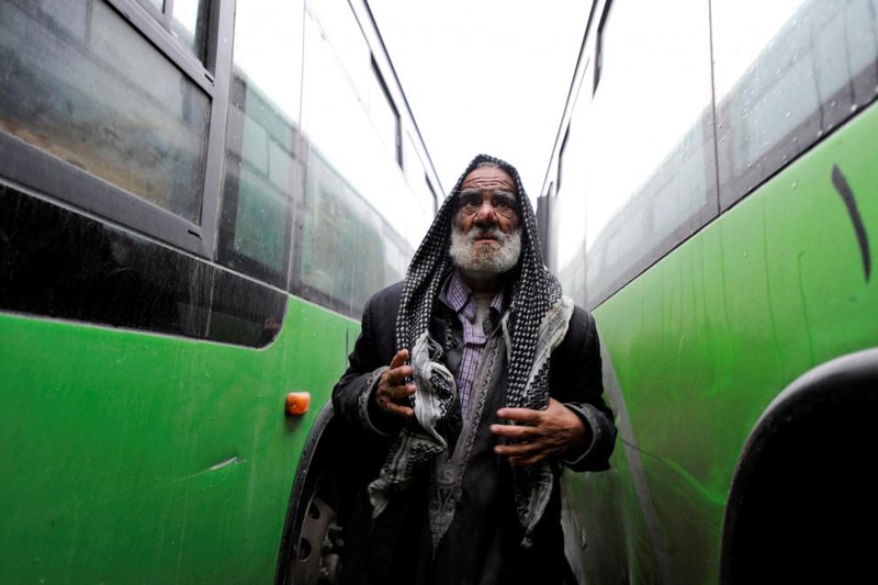 Cận cảnh bên trong khu vực vừa được giải phóng ở Aleppo - ảnh 10