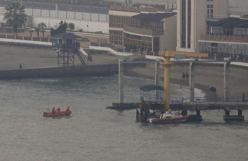 Video và hình ảnh mới nhất về vụ tai nạn máy bay TU-154 của Nga - ảnh 3