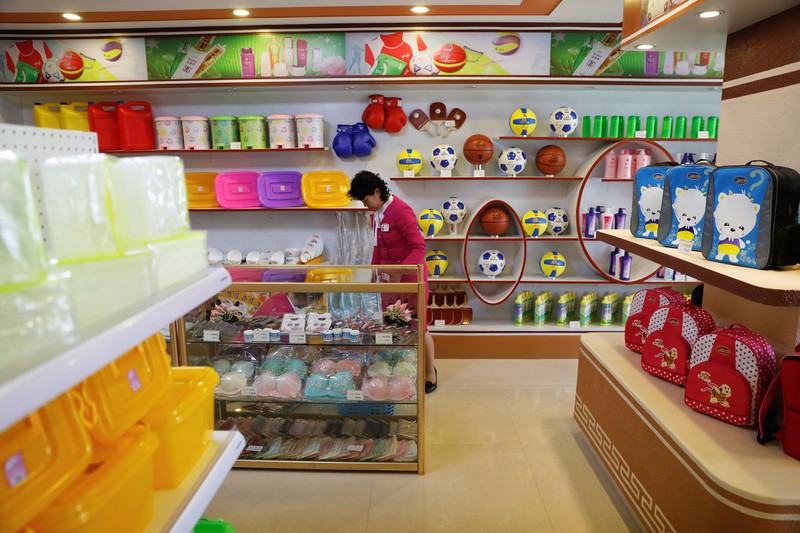 Cận cảnh những mặt hàng không bao giờ xuất khẩu của Triều Tiên - ảnh 1