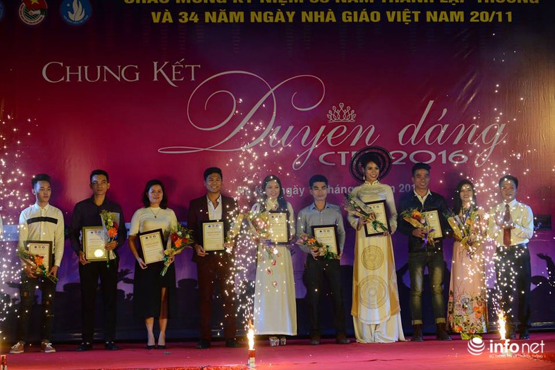 Nữ sinh đẹp rực rỡ trong cuộc thi duyên dáng CTET 2016 - ảnh 4