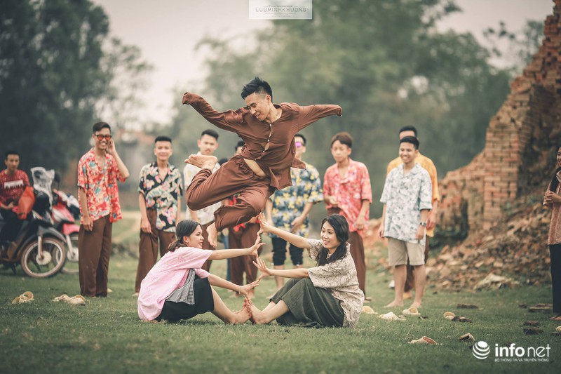 Học sinh trường THPT Tân Yên 1 - Bắc Giang tinh nghịch trong bộ ảnh kỷ yếu - ảnh 12