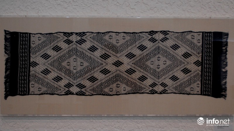 Triển lãm hiện vật Nhật Bản đến từ vùng hứng chịu sóng thần năm 2011 - ảnh 14