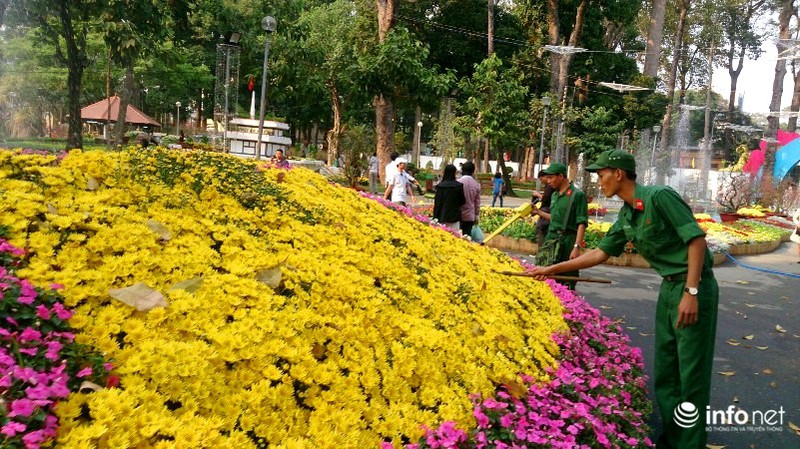 Quân đội kiểm tra gắt gao trước giờ khai mạc Hội hoa xuân - ảnh 2