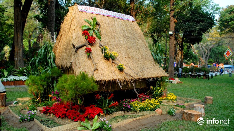 Quân đội kiểm tra gắt gao trước giờ khai mạc Hội hoa xuân - ảnh 11