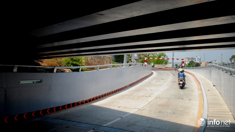 TP.HCM: Vào hầm chui dưới mực nước kênh Thị Nghè 1,6m - ảnh 1