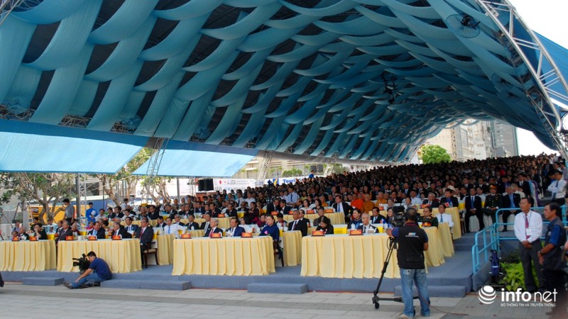 Khánh thành tượng đài Chủ tịch Hồ Chí Minh tại đường Nguyễn Huệ - ảnh 5