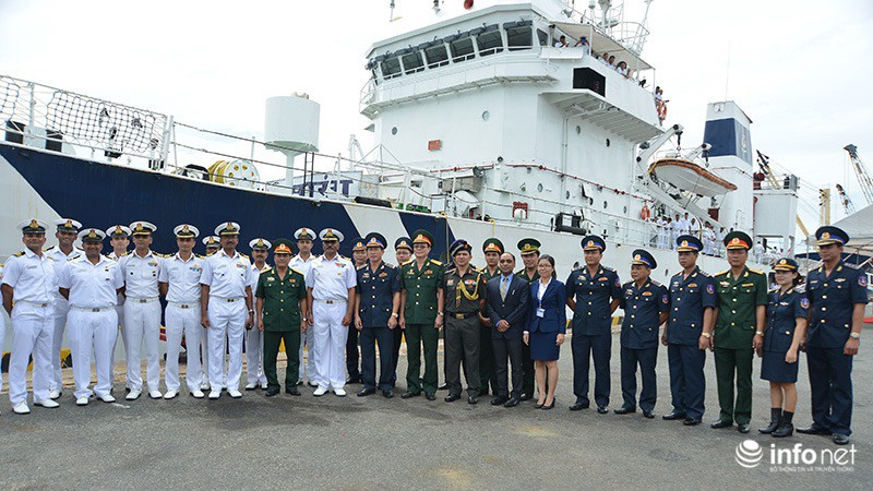Tàu tuần duyên hơn 2.000 tấn của Ấn Độ tới thăm TP.HCM - ảnh 10