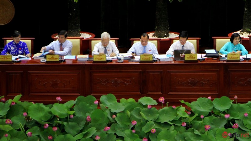 Hình ảnh buổi làm việc đầu tiên của Đại hội Đảng bộ TP.HCM lần thứ 10 - ảnh 7