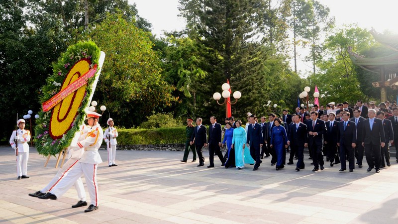 Hình ảnh buổi làm việc đầu tiên của Đại hội Đảng bộ TP.HCM lần thứ 10 - ảnh 2