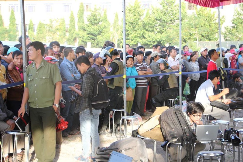 [Trực tiếp] Xử vụ thảm án Bình Phước: Tử hình Dương, Tiến còn Thoại thoát án tử - ảnh 16