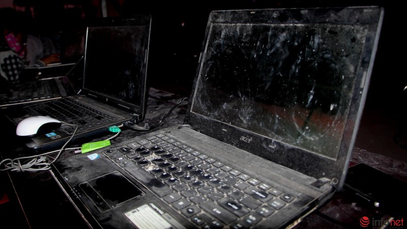 Những hình ảnh bụi bặm của