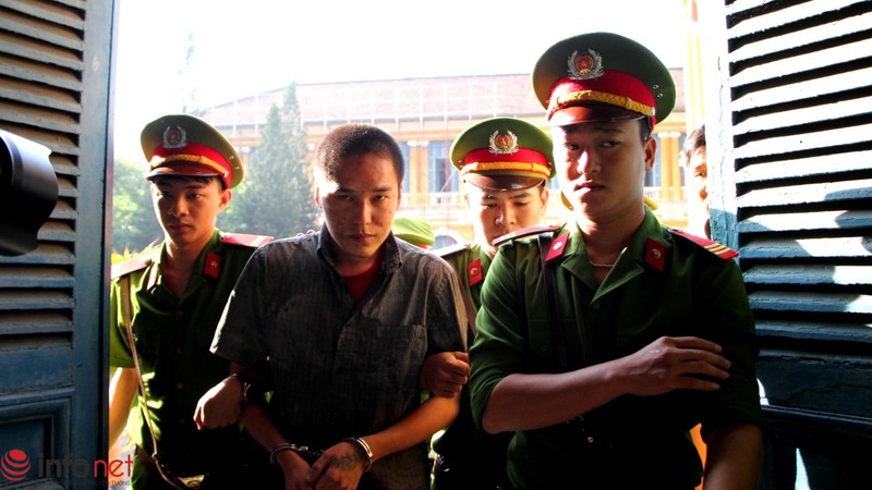 Toàn cảnh phiên xử phúc thẩm vụ thảm sát tại Bình Phước qua ảnh - ảnh 7