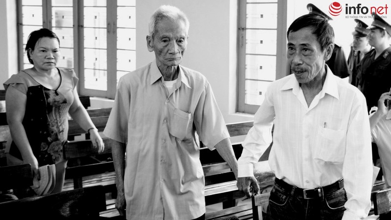 Ảnh: Toàn cảnh phiên xử bị cáo Nguyễn Thọ - người lẩn trốn 18 năm sau khi gây án - ảnh 4