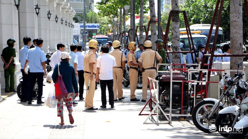 Phó Chủ tịch quận 1 chỉ đạo lập biên bản xe của Phó Chủ tịch quận 9 vì... đỗ sai - ảnh 8