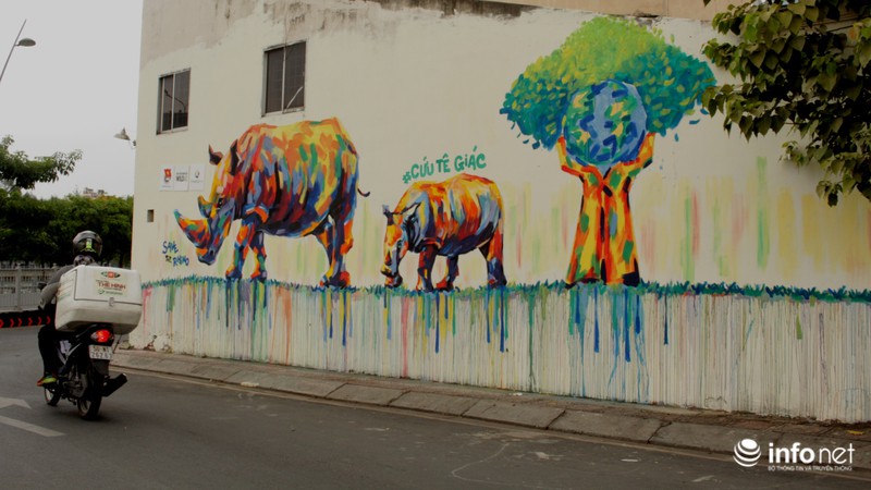 TP.HCM: Thông điệp bảo vệ tê giác được lan tỏa trên những bức tường cũ - ảnh 5
