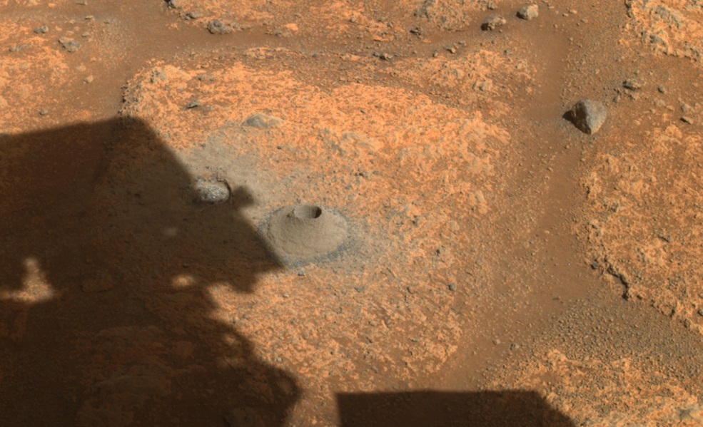 Tàu thám hiểm Perseverance thất bại trong lần lấy mẫu đá đầu tiên trên Hỏa tinh