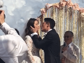 Bộ ba ‘Hoàn Châu cách cách’ hội ngộ trong đám cưới Lâm Tâm Như - ảnh 4