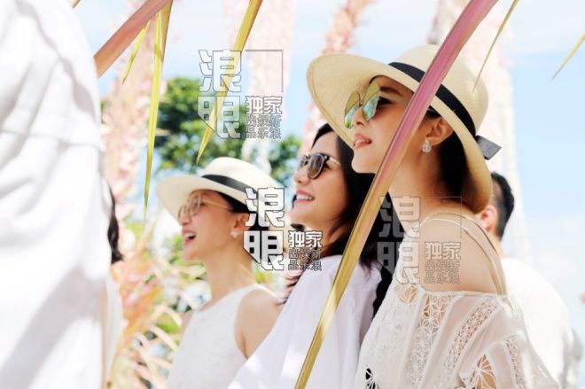 Bộ ba ‘Hoàn Châu cách cách’ hội ngộ trong đám cưới Lâm Tâm Như - ảnh 2