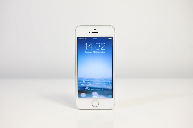 Những điện thoại dùng cảm biến vân tay hot nhất tại VN