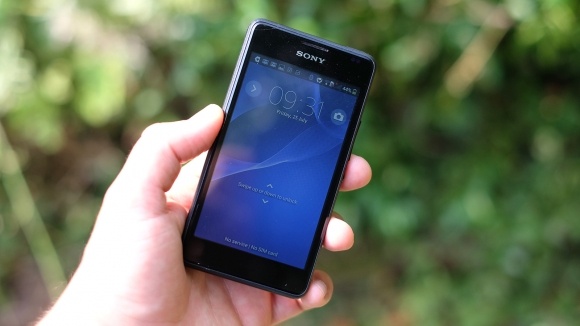 Những smartphone giá rẻ xuất sắc nhất ở Việt Nam 2014