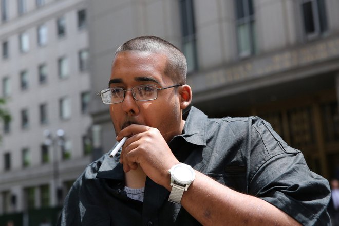 Và hình ảnh mới nhất của cựu hacker này. Ảnh: Thedailybest.