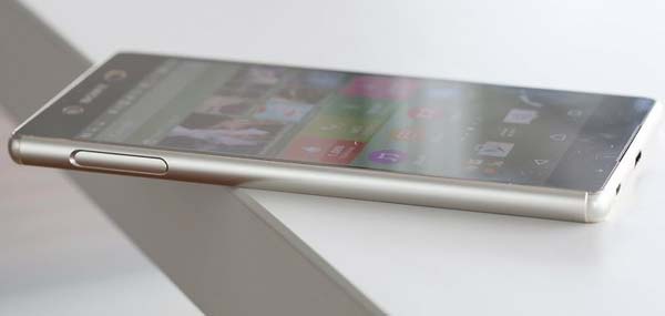 Loạt smartphone đáng chú ý lên kệ tháng 7