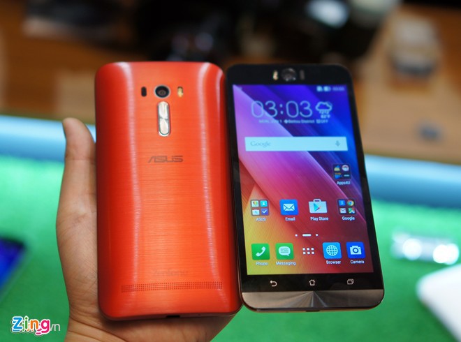 Asus Zenfone Selfie với 2 camera 13 megapixel sẽ ra mắt tại Việt Nam vào cuối tháng 8. Ảnh: Thành Duy.