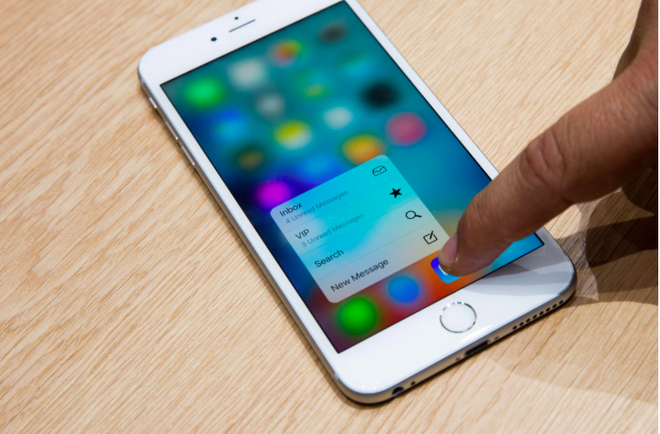 Nhiều chuyên gia công nghệ quốc tế cũng khẳng định, 3D Touch có thể thay đổi cách người dùng tương tác với smartphone, giống như Touch ID trước đây. Ảnh: Cnet.