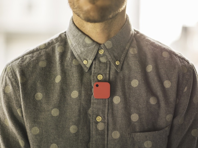 Camera cài áo nhỏ gọn bất ngờ lộ diện trước thềm CES 2015