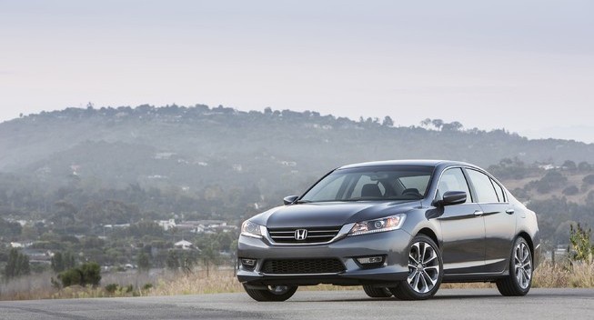 10 ôtô bán chạy nhất nửa đầu 2015 ở Mỹ