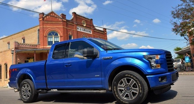 10 ôtô bán chạy nhất nửa đầu 2015 ở Mỹ