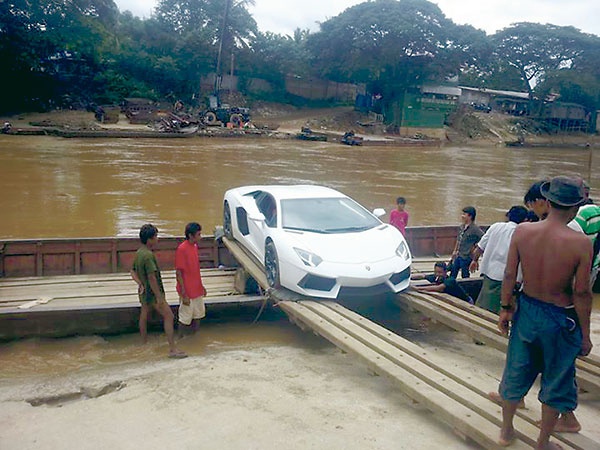 Xe hơi ở Myanmar đắt hay rẻ so với Việt Nam?