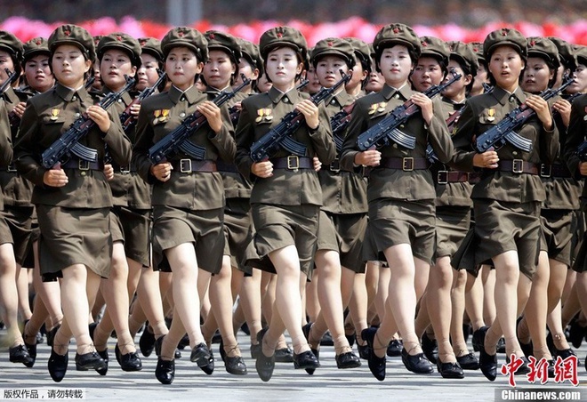 Ảnh quân sự ấn tượng nhất 2013 theo cách nhìn của Tân Hoa xã - ảnh 1