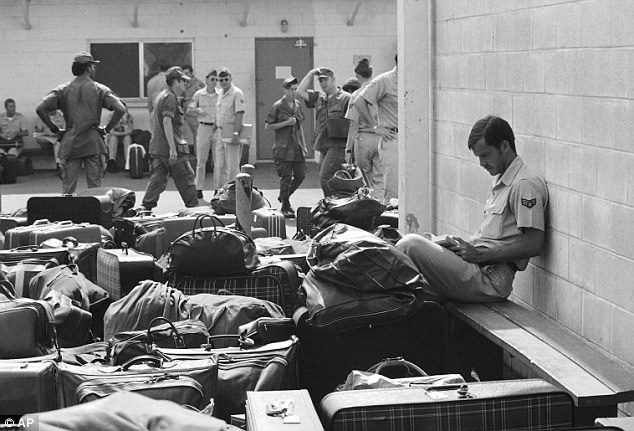 Những lính Mỹ cuối cùng rời Việt Nam tháng 3/1973 - ảnh 8
