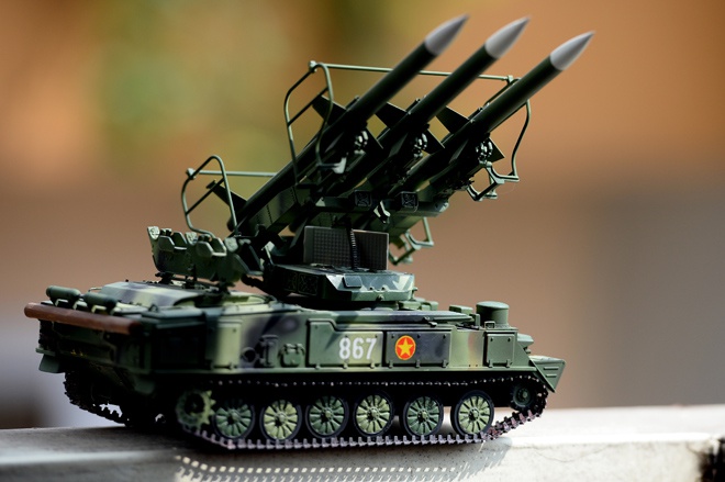 Bộ sưu tập tàu sân bay, tên lửa SAM cực hiếm ở Hà Nội - ảnh 16